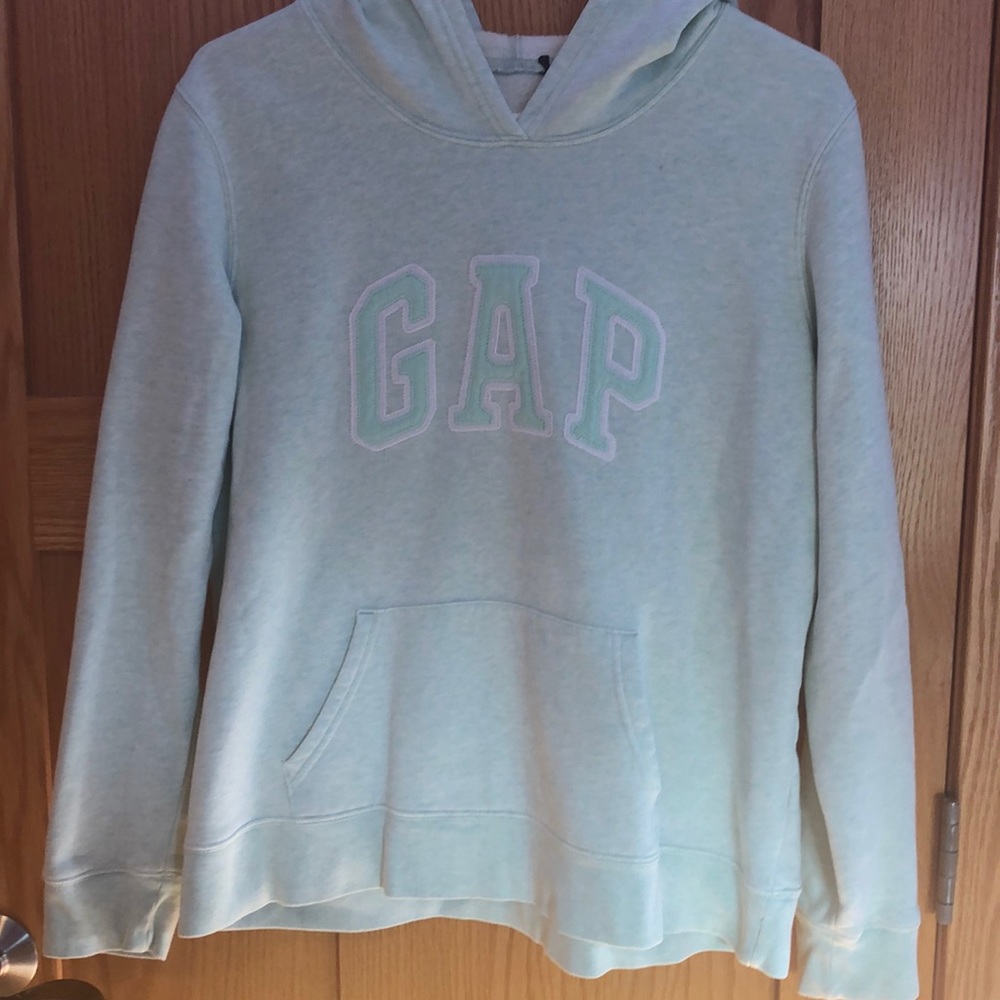 Light green gap sweatshirt